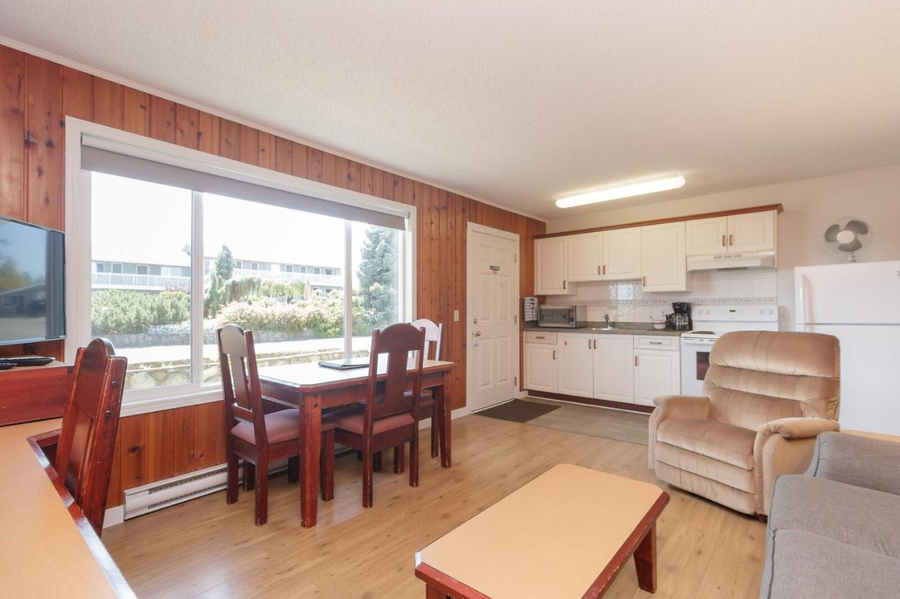 סידני The Cedarwood Inn & Suites מראה חיצוני תמונה