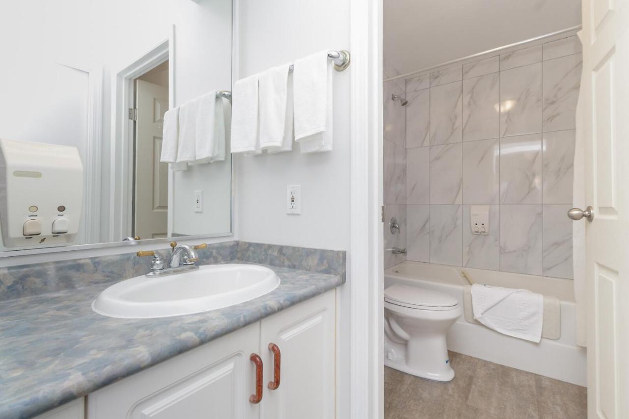 סידני The Cedarwood Inn & Suites מראה חיצוני תמונה