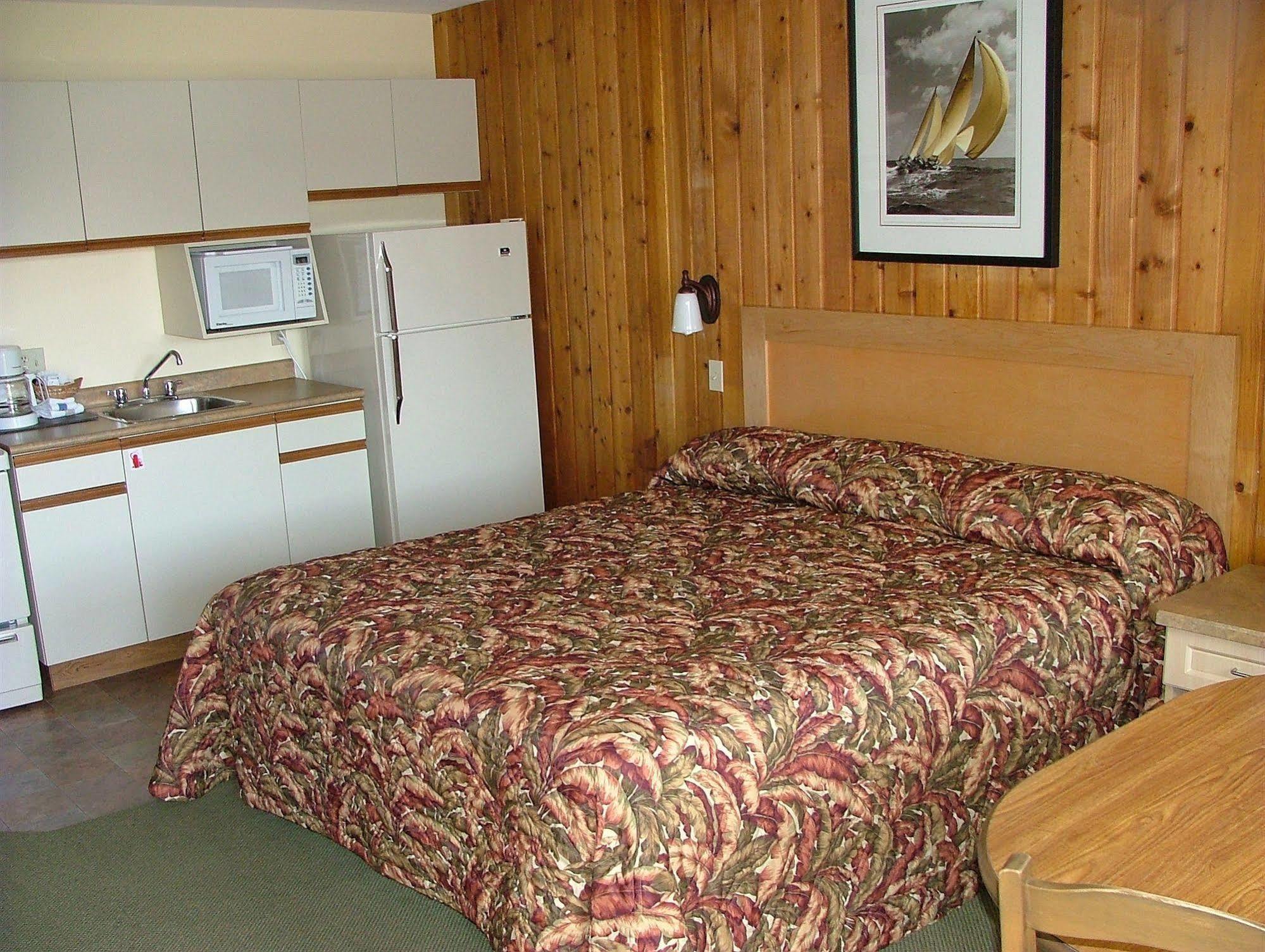 סידני The Cedarwood Inn & Suites מראה חיצוני תמונה